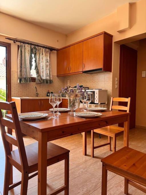 Ferienwohnung Family Woodland Oasis Vipgreece Kírinthos Exterior foto