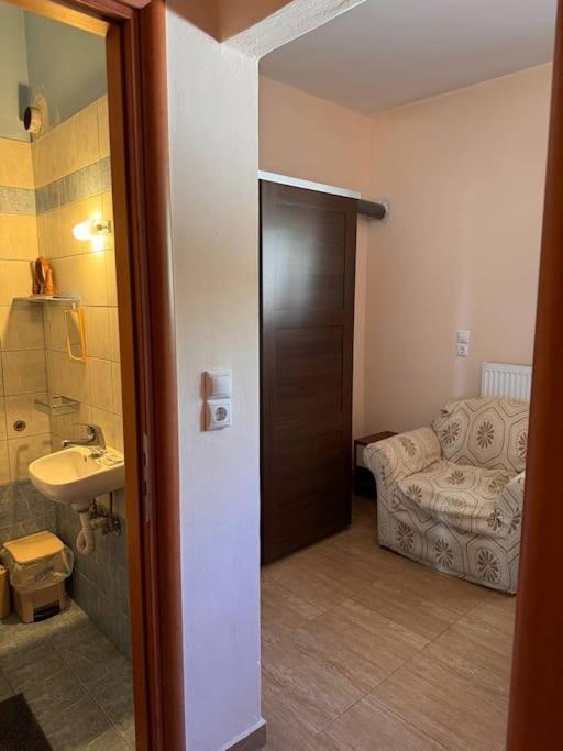 Ferienwohnung Family Woodland Oasis Vipgreece Kírinthos Exterior foto