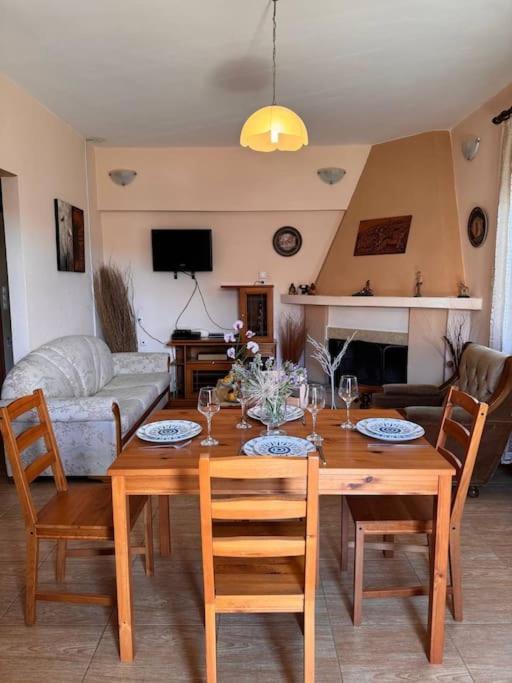 Ferienwohnung Family Woodland Oasis Vipgreece Kírinthos Exterior foto